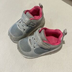 target  gently used Velcro tennis shoes